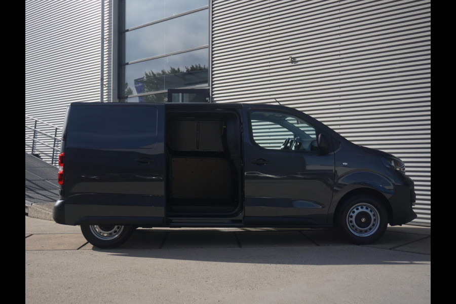 Opel Vivaro Electric L2 75 kWh | Surround View pakket | Apple Carplay | camera | dodehoek detectie | parkeersensoren voor & achter | Comfort tussenschot | rijklaarprijs
