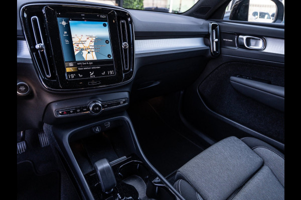 Volvo XC40 1.5 T4 Plug-in hybrid Plus Dark