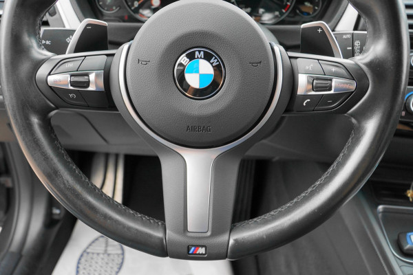 BMW 3 Serie Touring 320i Edition M Sport Shadow Executive