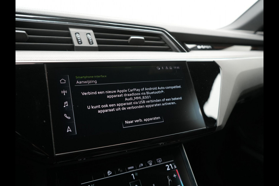 Audi e-tron 50 Quattro Black Edition 313pk Dealer O.H. | Luchtvering | Trekhaak | Camera | Head Up | Lederen Sportstoelen Memory & Verwarmd | Bang & Olufsen | Cruise Control | Keyless | Sfeerverlichting | Apple Carplay | Navigatie | DAB | 21''L.M |