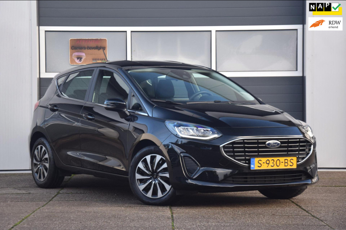 Ford Fiesta 1.0 EcoBoost Hybrid Titanium + NAVIGATIE/DRAADLOOS TELEFOON LADEN