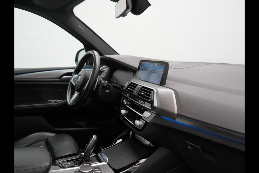BMW X3 xDrive30e M Sport PHEV 293pk Dealer O.H. | Trekhaak Af Fabriek | Panodak | Head Up | Adaptive Cruise | 360 Camera | Harman & Kardon | Lederen Sportstoelen Memory & Verwarmd | Keyless | Blis | Stuur Verwarmd | 20"L.M | Apple Carplay  | Plug In Hybrid |