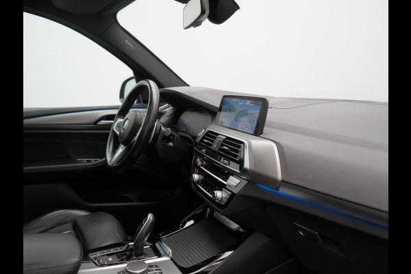 BMW X3 xDrive30e M Sport PHEV 293pk Dealer O.H. | Trekhaak Af Fabriek | Panodak | Head Up | Adaptive Cruise | 360 Camera | Harman & Kardon | Lederen Sportstoelen Memory & Verwarmd | Keyless | Blis | Stuur Verwarmd | 20"L.M | Apple Carplay  | Plug In Hybrid |