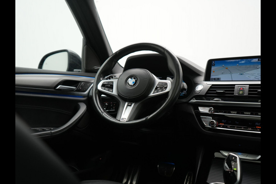 BMW X3 xDrive30e M Sport PHEV 293pk Dealer O.H. | Trekhaak Af Fabriek | Panodak | Head Up | Adaptive Cruise | 360 Camera | Harman & Kardon | Lederen Sportstoelen Memory & Verwarmd | Keyless | Blis | Stuur Verwarmd | 20"L.M | Apple Carplay  | Plug In Hybrid |