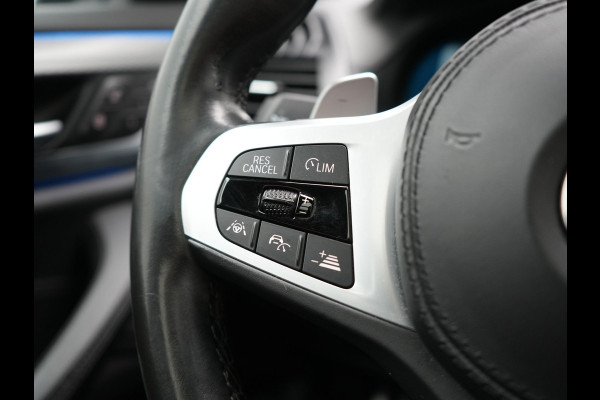 BMW X3 xDrive30e M Sport PHEV 293pk Dealer O.H. | Trekhaak Af Fabriek | Panodak | Head Up | Adaptive Cruise | 360 Camera | Harman & Kardon | Lederen Sportstoelen Memory & Verwarmd | Keyless | Blis | Stuur Verwarmd | 20"L.M | Apple Carplay  | Plug In Hybrid |