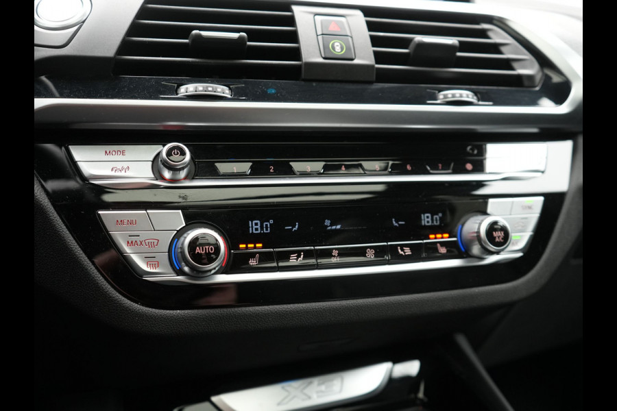 BMW X3 xDrive30e M Sport PHEV 293pk Dealer O.H. | Trekhaak Af Fabriek | Panodak | Head Up | Adaptive Cruise | 360 Camera | Harman & Kardon | Lederen Sportstoelen Memory & Verwarmd | Keyless | Blis | Stuur Verwarmd | 20"L.M | Apple Carplay  | Plug In Hybrid |