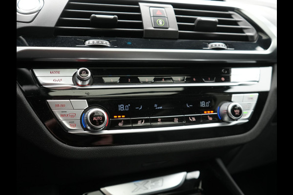 BMW X3 xDrive30e M Sport PHEV 293pk Dealer O.H. | Trekhaak Af Fabriek | Panodak | Head Up | Adaptive Cruise | 360 Camera | Harman & Kardon | Lederen Sportstoelen Memory & Verwarmd | Keyless | Blis | Stuur Verwarmd | 20"L.M | Apple Carplay  | Plug In Hybrid |