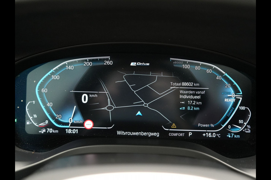 BMW X3 xDrive30e M Sport PHEV 293pk Dealer O.H. | Trekhaak Af Fabriek | Panodak | Head Up | Adaptive Cruise | 360 Camera | Harman & Kardon | Lederen Sportstoelen Memory & Verwarmd | Keyless | Blis | Stuur Verwarmd | 20"L.M | Apple Carplay  | Plug In Hybrid |
