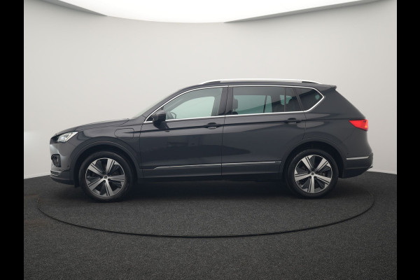 Seat Tarraco 1.4 TSI e-Hybrid Xcellence PHEV 245pk Dealer O.H. | Trekhaak Af Fabriek | Adaptive Cruise | Camera | Alcantara Sportstoelen Verwarmd | Apple Carplay | Keyless | Blis | Stuur Verwarmd | Navigatie | DAB | Plug In Hybrid |