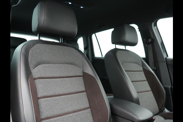 Seat Tarraco 1.4 TSI e-Hybrid Xcellence PHEV 245pk Dealer O.H. | Trekhaak Af Fabriek | Adaptive Cruise | Camera | Alcantara Sportstoelen Verwarmd | Apple Carplay | Keyless | Blis | Stuur Verwarmd | Navigatie | DAB | Plug In Hybrid |