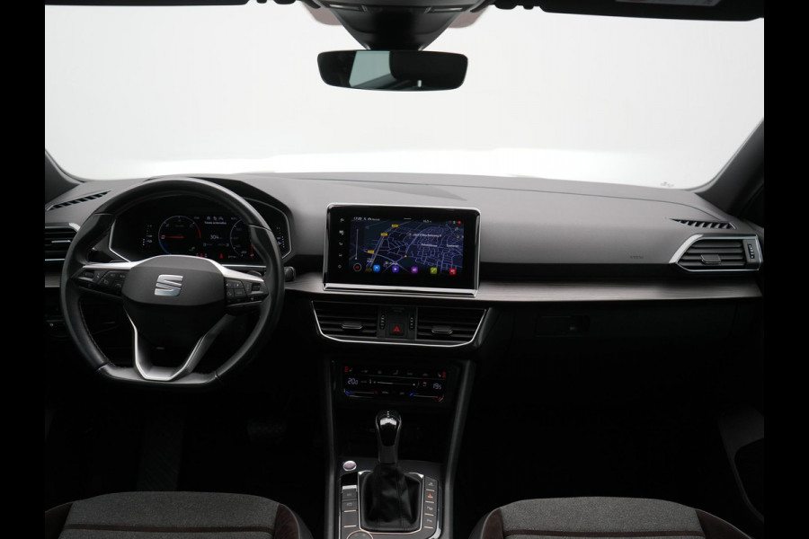 Seat Tarraco 1.4 TSI e-Hybrid Xcellence PHEV 245pk Dealer O.H. | Trekhaak Af Fabriek | Adaptive Cruise | Camera | Alcantara Sportstoelen Verwarmd | Apple Carplay | Keyless | Blis | Stuur Verwarmd | Navigatie | DAB | Plug In Hybrid |