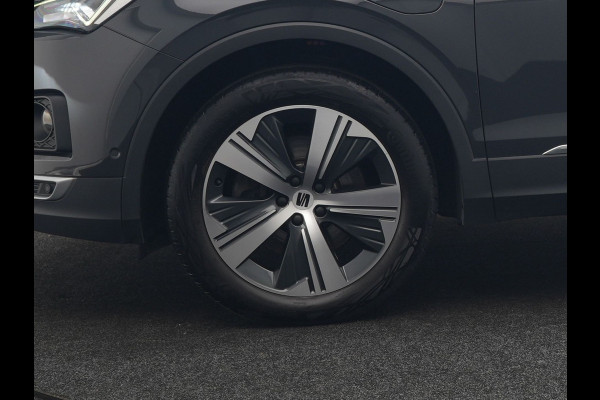 Seat Tarraco 1.4 TSI e-Hybrid Xcellence PHEV 245pk Dealer O.H. | Trekhaak Af Fabriek | Adaptive Cruise | Camera | Alcantara Sportstoelen Verwarmd | Apple Carplay | Keyless | Blis | Stuur Verwarmd | Navigatie | DAB | Plug In Hybrid |