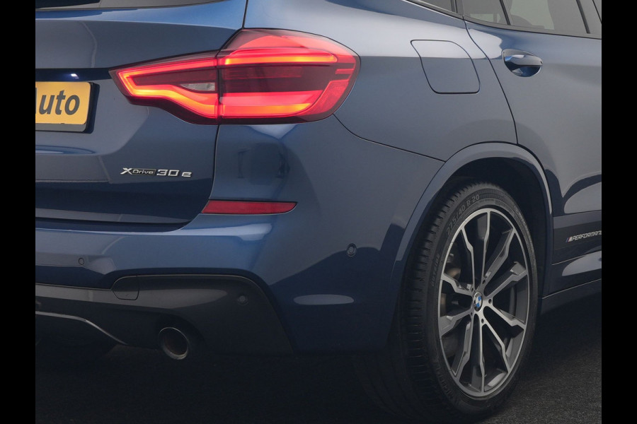 BMW X3 xDrive30e M Sport PHEV 293pk Dealer O.H. | Trekhaak Af Fabriek | Head Up | Cruise Control | Camera | Sportstoelen Verwarmd | Harman & Kardon | Keyless | Blis | Apple Carplay | Sfeerverlichting | 20''L.M. | Navigatie | DAB | Plug In Hybrid |