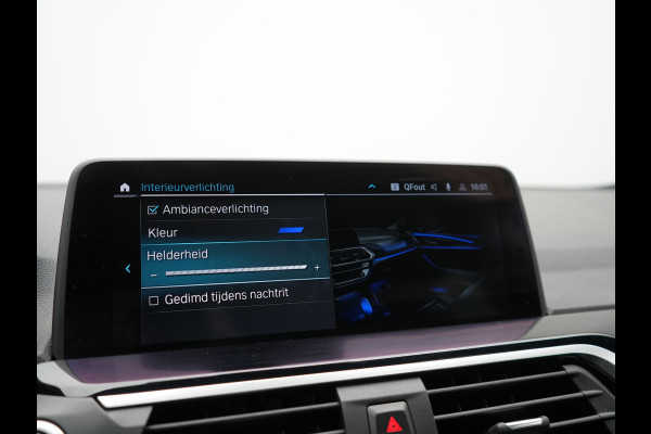 BMW X3 xDrive30e M Sport PHEV 293pk Dealer O.H. | Trekhaak Af Fabriek | Head Up | Cruise Control | Camera | Sportstoelen Verwarmd | Harman & Kardon | Keyless | Blis | Apple Carplay | Sfeerverlichting | 20''L.M. | Navigatie | DAB | Plug In Hybrid |