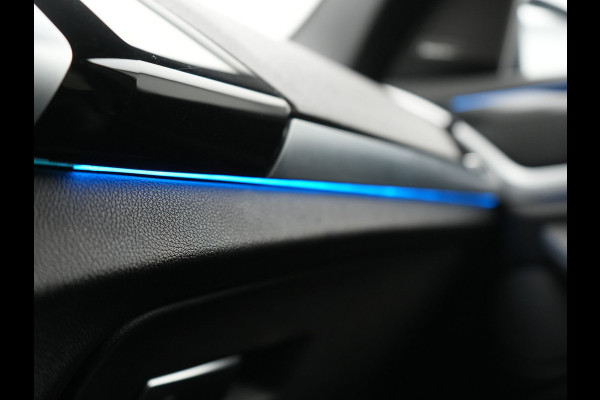 BMW X3 xDrive30e M Sport PHEV 293pk Dealer O.H. | Trekhaak Af Fabriek | Head Up | Cruise Control | Camera | Sportstoelen Verwarmd | Harman & Kardon | Keyless | Blis | Apple Carplay | Sfeerverlichting | 20''L.M. | Navigatie | DAB | Plug In Hybrid |