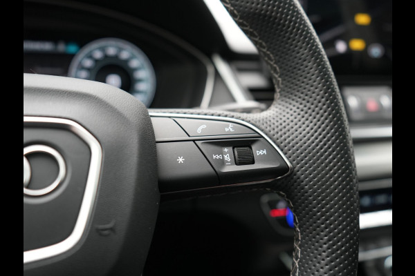 Audi Q5 50 TFSI e S Line PHEV 300pk Dealer O.H. | Trekhaak Af Fabriek | Panodak | 360 Camera | Adaptive Cruise | Sportstoelen Memory & Verwarmd | Park Assist | Navigatie | DAB | Standkachel | Plug In Hybrid |