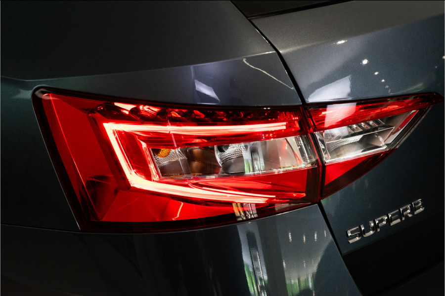 Škoda Superb Combi 1.5 TSI ACT Business Edition 150PK | NL AUTO+NAP | 1e Eigenaar | Carplay | Trekhaak | Garantie