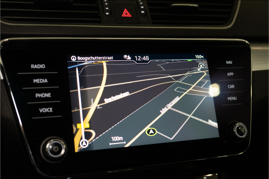 Škoda Superb Combi 1.5 TSI ACT Business Edition 150PK | NL AUTO+NAP | 1e Eigenaar | Carplay | Trekhaak | Garantie