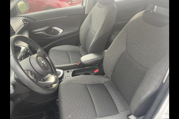 Toyota Yaris Cross 1.5 Hybrid 115 Active | Binnenkort verwacht! |