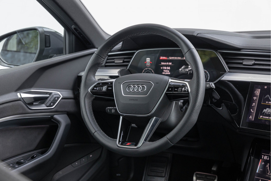 Audi Q8 e-tron 55 Quattro 408pk 115 kWh S-line Pano HuD B&O Trekhaak