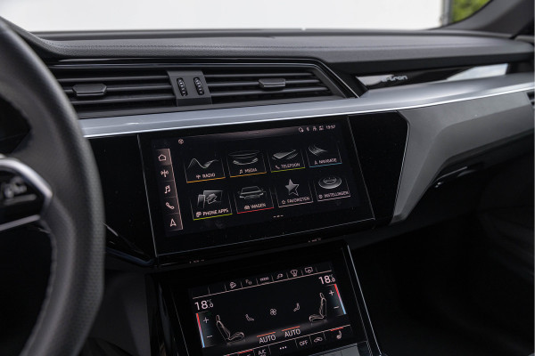 Audi Q8 e-tron 55 Quattro 408pk 115 kWh S-line Pano HuD B&O Trekhaak
