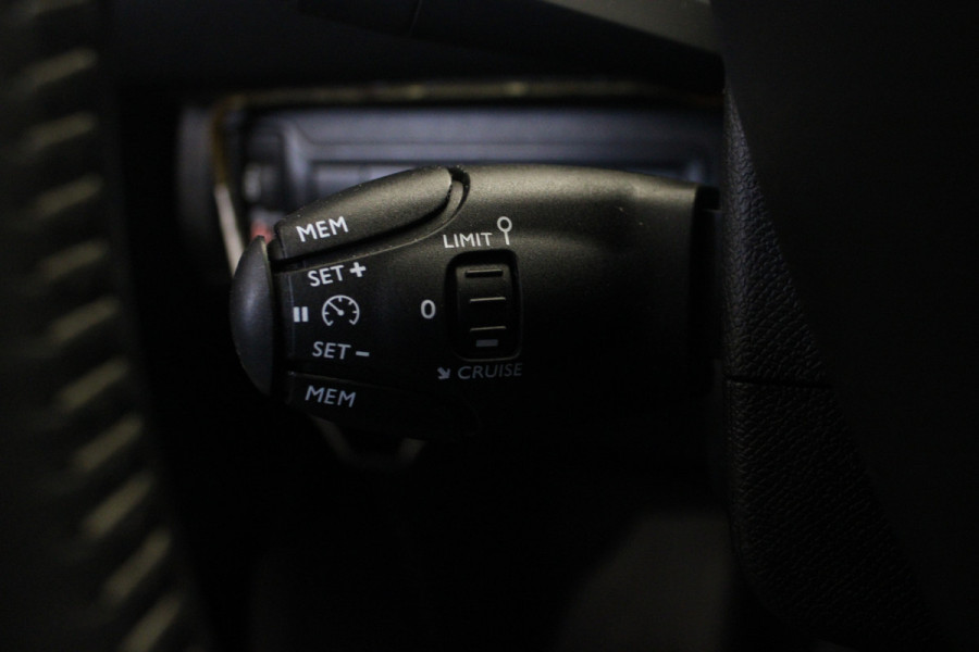 Peugeot 308 1.2 PureTech Active Pack Business