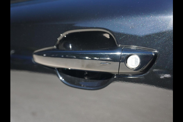 Peugeot 2008 1.2 Hybrid 145 GT 360 Camera