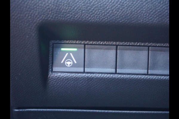 Peugeot 2008 1.2 Hybrid 145 GT 360 Camera