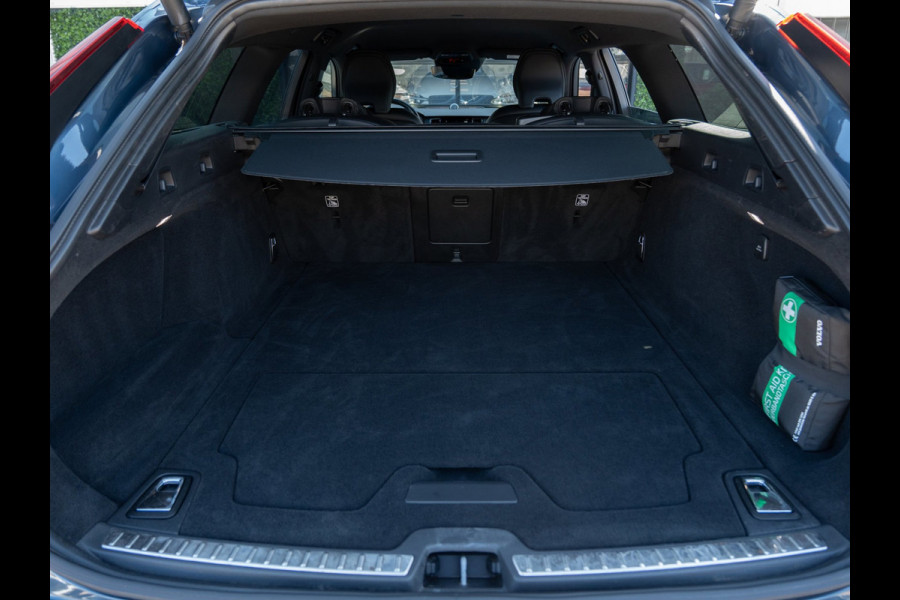 Volvo V90 2.0 T8 AWD R-Design | Bowers&Wilkins Sound |