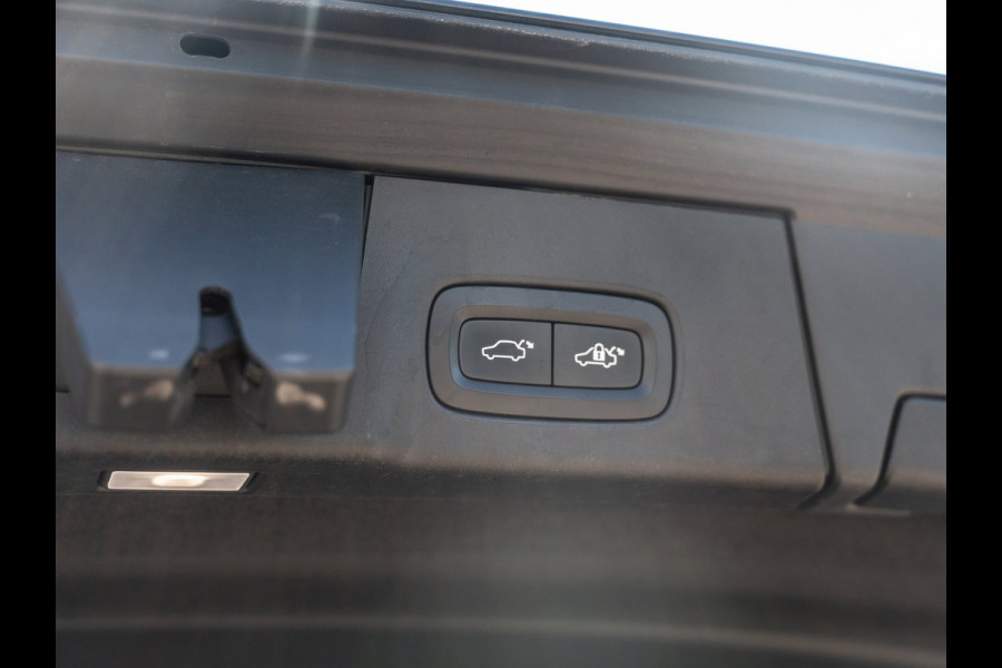 Volvo V90 2.0 T8 AWD R-Design | Bowers&Wilkins Sound |