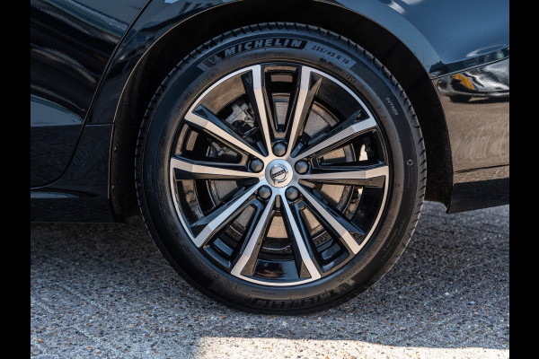 Volvo V60 2.0 T6 Plug-in hybrid AWD Plus Dark