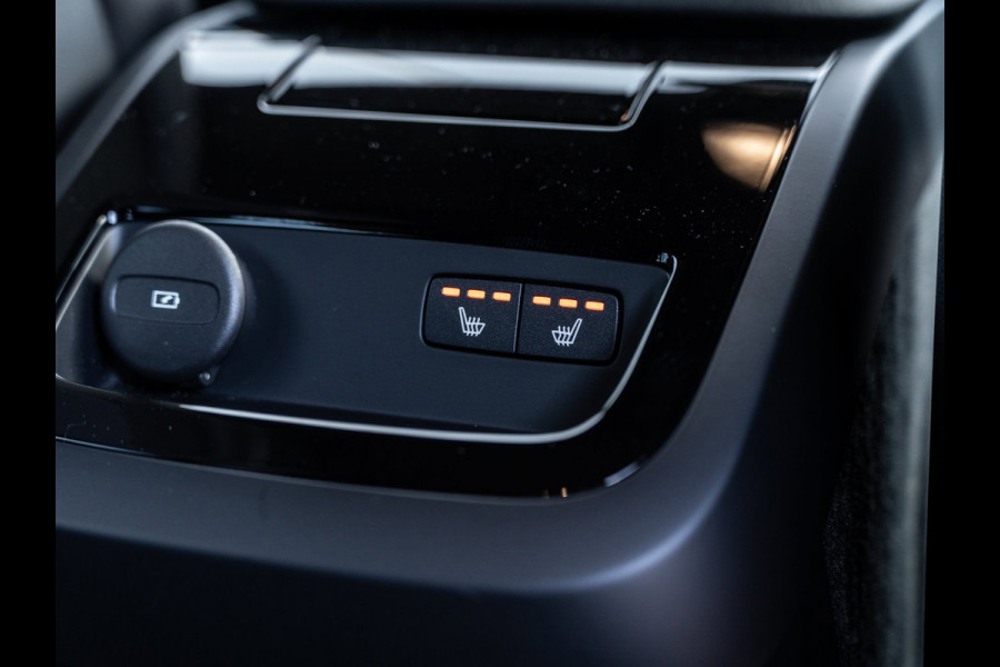 Volvo V60 2.0 T6 Plug-in hybrid AWD Plus Dark