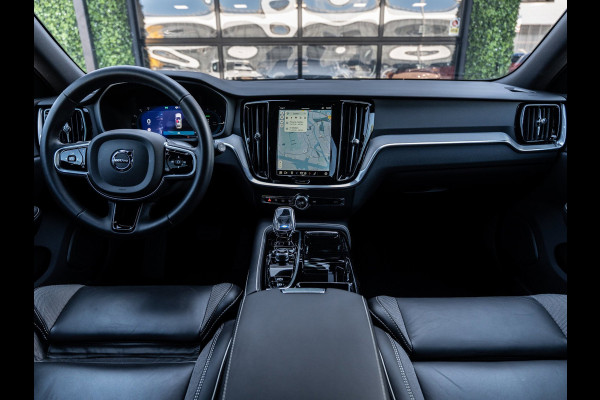 Volvo V60 2.0 T6 Plug-in hybrid AWD Plus Dark