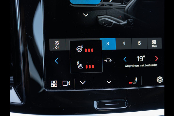 Volvo V60 2.0 T6 Plug-in hybrid AWD Plus Dark