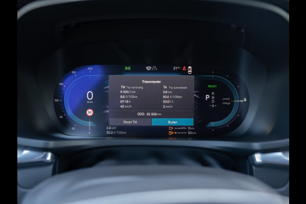Volvo V60 2.0 T6 Plug-in hybrid AWD Plus Dark