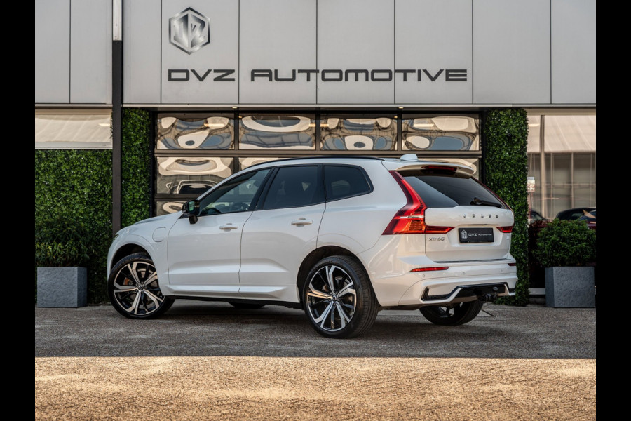 Volvo XC60 2.0 T6 Plug-in hybrid AWD Ultimate Dark | Pano | H/K Sound | Surround View | Trekhaak