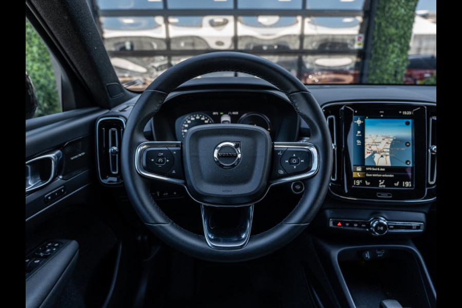 Volvo XC40 1.5 T4 Plug-in hybrid Plus Dark
