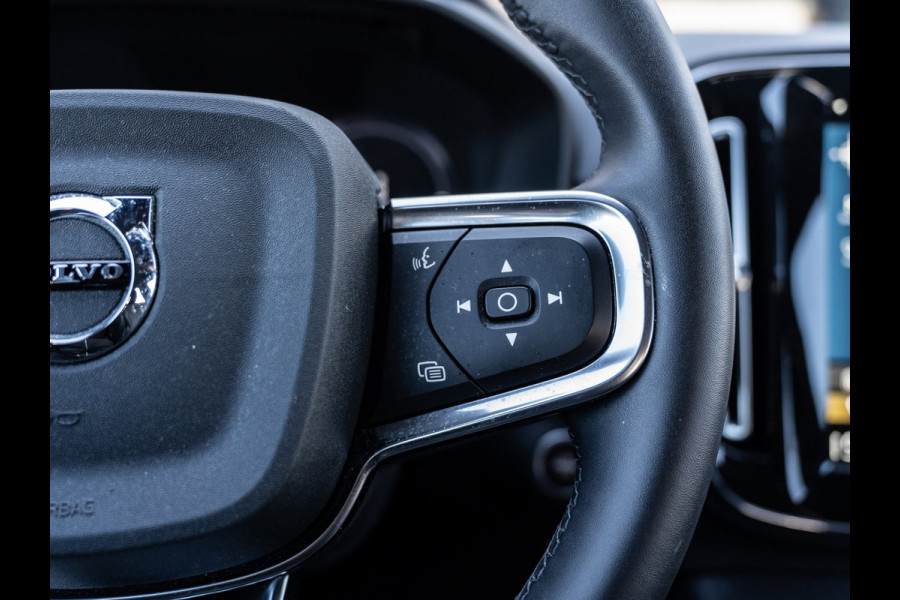 Volvo XC40 1.5 T4 Plug-in hybrid Plus Dark