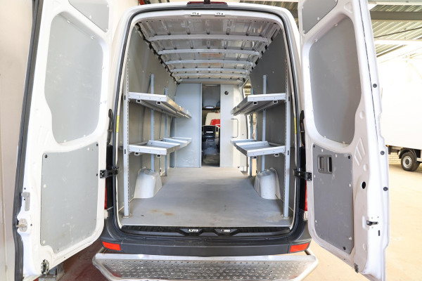 Mercedes-Benz Sprinter L3H2 AUTOMAAT POST NL SCHAPPEN EURO 6