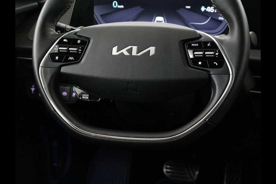 Kia Ev6 GT-Line 77.4 kWh | Panoramadak | Adaptive cruise | Matrix LED | Meridian Surround | Trekhaak | Head-Up | Leder/Alcantara | 360 Camera | Carplay | Keyless