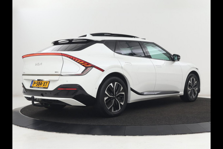 Kia Ev6 GT-Line 77.4 kWh | Panoramadak | Adaptive cruise | Matrix LED | Meridian Surround | Trekhaak | Head-Up | Leder/Alcantara | 360 Camera | Carplay | Keyless