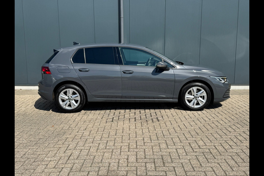 Volkswagen Golf 1.0 TSI Life * Automaat *
