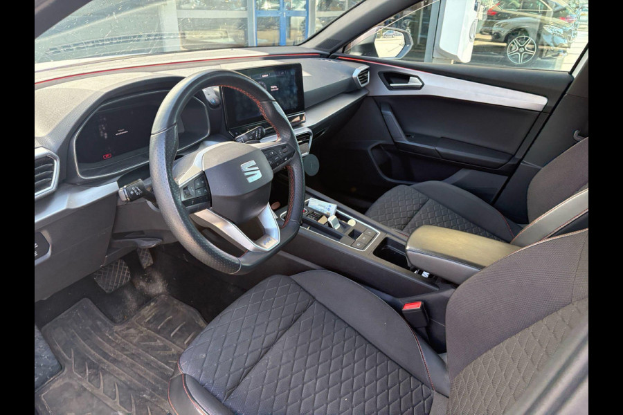 Seat Leon Sportstourer 1.4 TSI eHybrid PHEV FR 204pk | Trekhaak | Stoel & Stuurverwarming | Adaptive Cruise | Carplay |