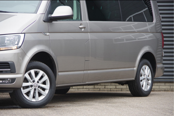 Volkswagen Transporter 2.0 TDI L2H1 DC-5P, 150PK AUT. NAP! TREKHAAK, CARPLAY, NAVI, CRUISE, LEDER STUUR, PARKEERSENSOREN, 16'' LMV