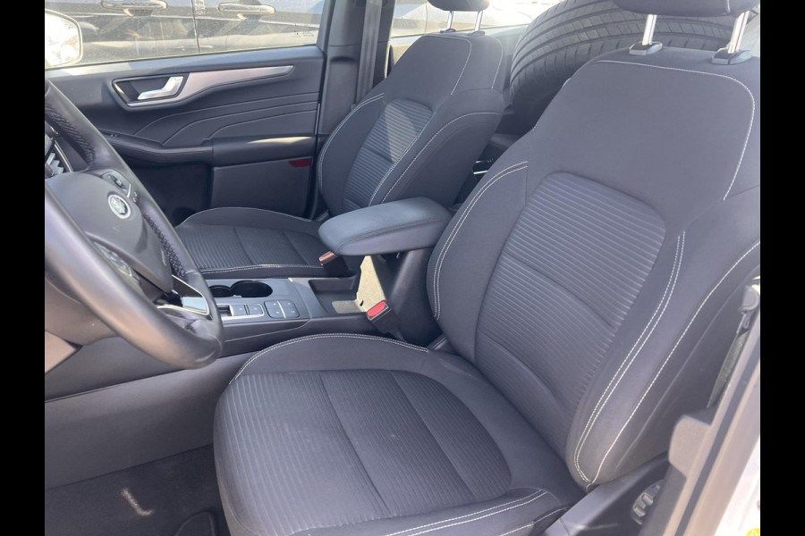 Ford Kuga 2.5 Duratec FHEV Titanium CVT 190pk | Winter Pack | Head Up Display | Trekhaak