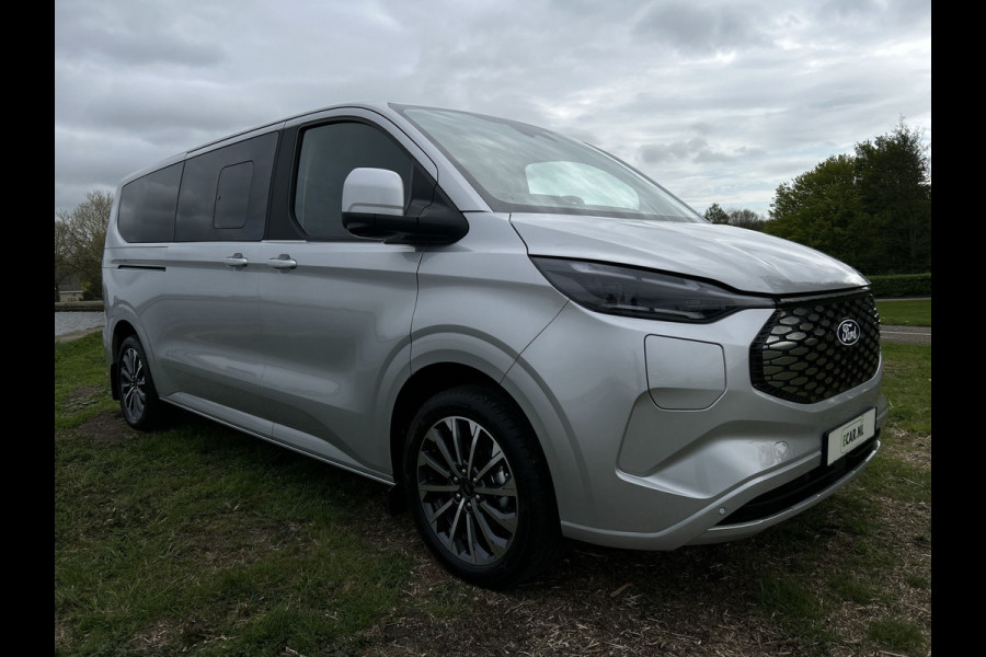 Ford E-Tourneo Custom 340 L2H1 Titanium X 65 kWh 218pk | Leer | 8-zits | B&O | 2x electr. schuifdeur | ACC | Navigatie | 360 camera € 49665 excl. BTW