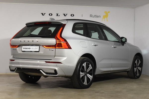 Volvo XC60 T6 350PK Automaat Plug-in Hybrid AWD Plus Dark / Navigatie / 360 Camera / Adaptieve Cruise Control / Stuur & Stoelverwarming / Stoelverwarming achter / Elektr. Achterklep / Schuifdak / Trekhaak