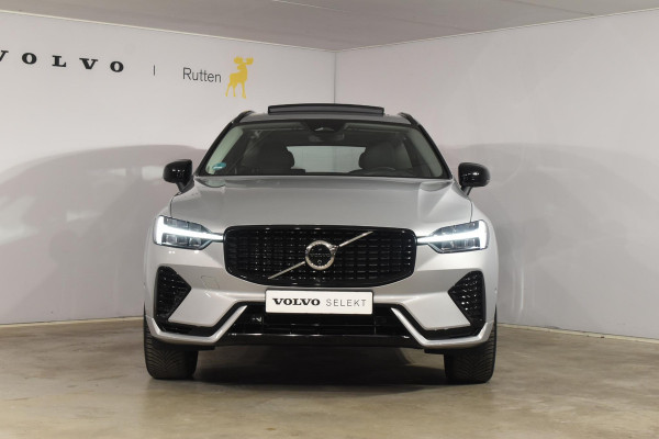 Volvo XC60 T6 350PK Automaat Plug-in Hybrid AWD Plus Dark / Navigatie / 360 Camera / Adaptieve Cruise Control / Stuur & Stoelverwarming / Stoelverwarming achter / Elektr. Achterklep / Schuifdak / Trekhaak