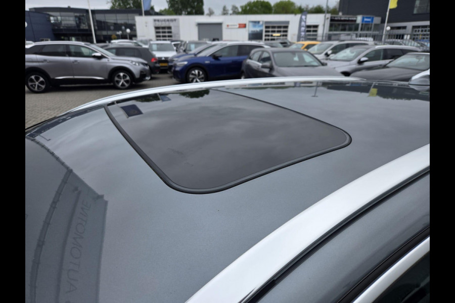 Volvo V60 2.0 T4 Business Sport R design NL-AUTO | PANODAK | LEDER | CAMERA | TREKHAAK