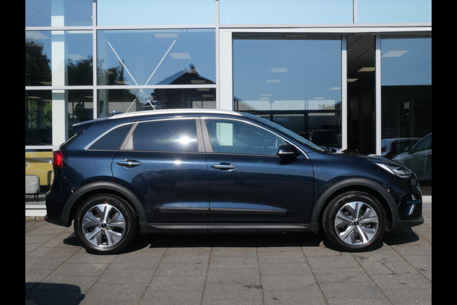 Kia e-Niro ExecutiveLine 64 kWh |SOH 97,4% | Schuif/kantel dak | Stoel geheugen | Stoel verwarming/ventilatie |
